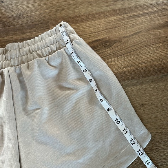 All In Motion Ribbed Shorts New Size medium - Picture 5 of 7